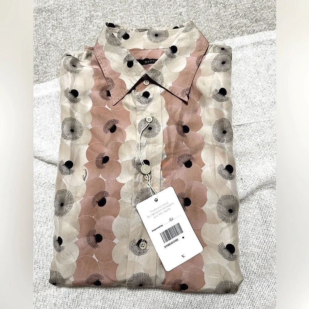 😎BIG SALE GUCCI Men’s Vintage Silk Button Down Shirt  Excellent Condition